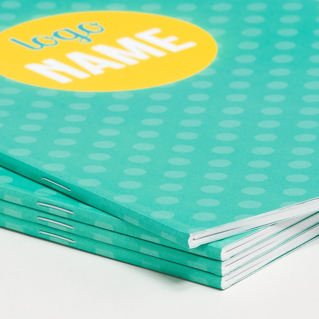 Impression de brochure agrafée à dos droit professionnelle par BDX Print